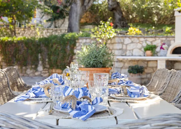 Eden Vathi (Meganisi)