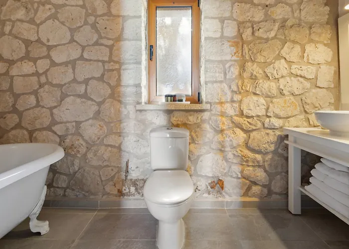 Eden Vathi (Meganisi)